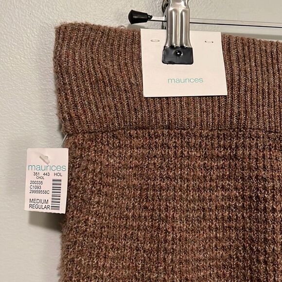 Maurices Women's Brown Textured Tie-Waist High Rise Wide Leg Pant - Picture 4 of 6